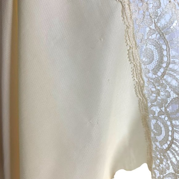 Vintage 50s Sears The Doesnt Slip Cream Fortrel Polyester Slip Medium - Picture 9 of 12